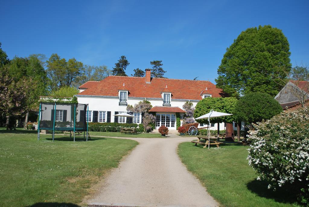 Saint-Germain-de-Salles Domaine Les Gandins B&B 외부 사진
