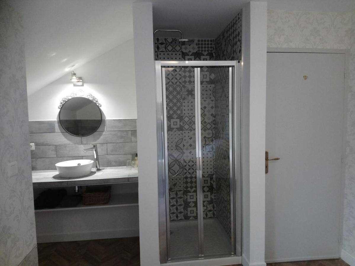 Saint-Germain-de-Salles Domaine Les Gandins B&B 외부 사진